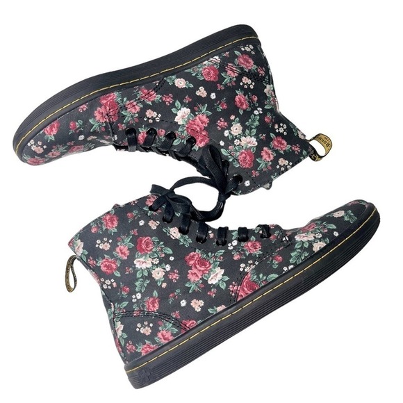 Dr. Martens Women Hackney 7 Eye Canvas Floral Boot In Black Vintage Rose Size 6 - Picture 2 of 10